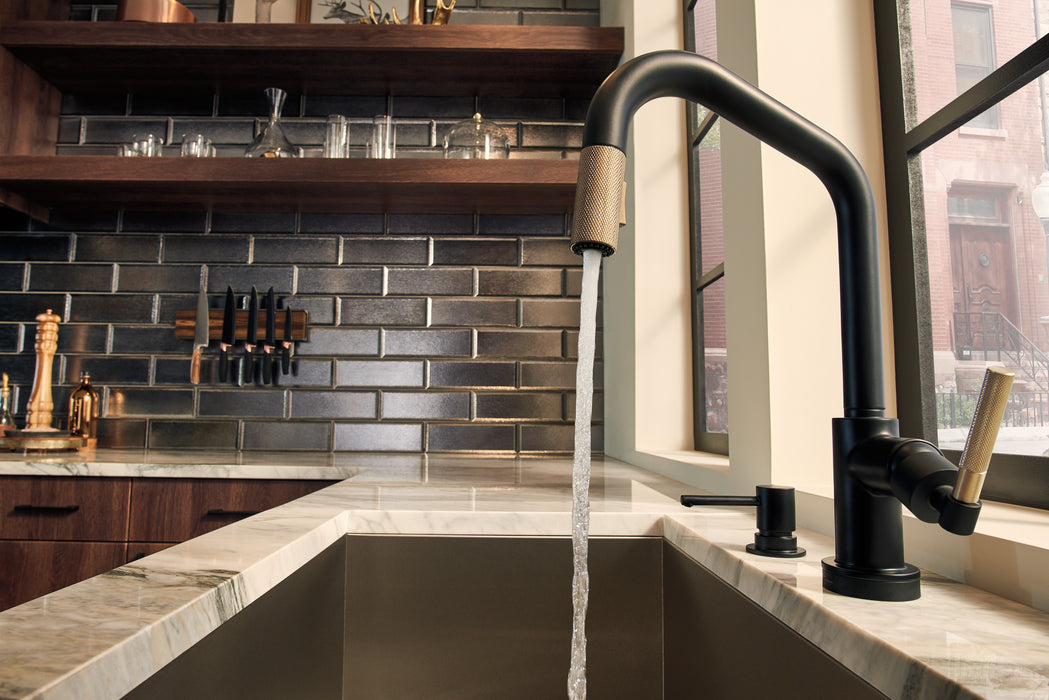 Brizo Litze: SmartTouch Pull-Down Faucet with Angled Spout and Knurled Handle