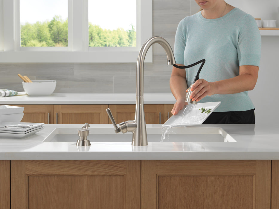 Delta Boyd 19893Z Single Handle Pull-Down Kitchen Faucet with Soap Dispenser and ShieldSpray Technology