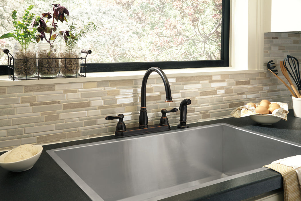 Delta Windemere:21996LF Two Handle Kitchen Faucet