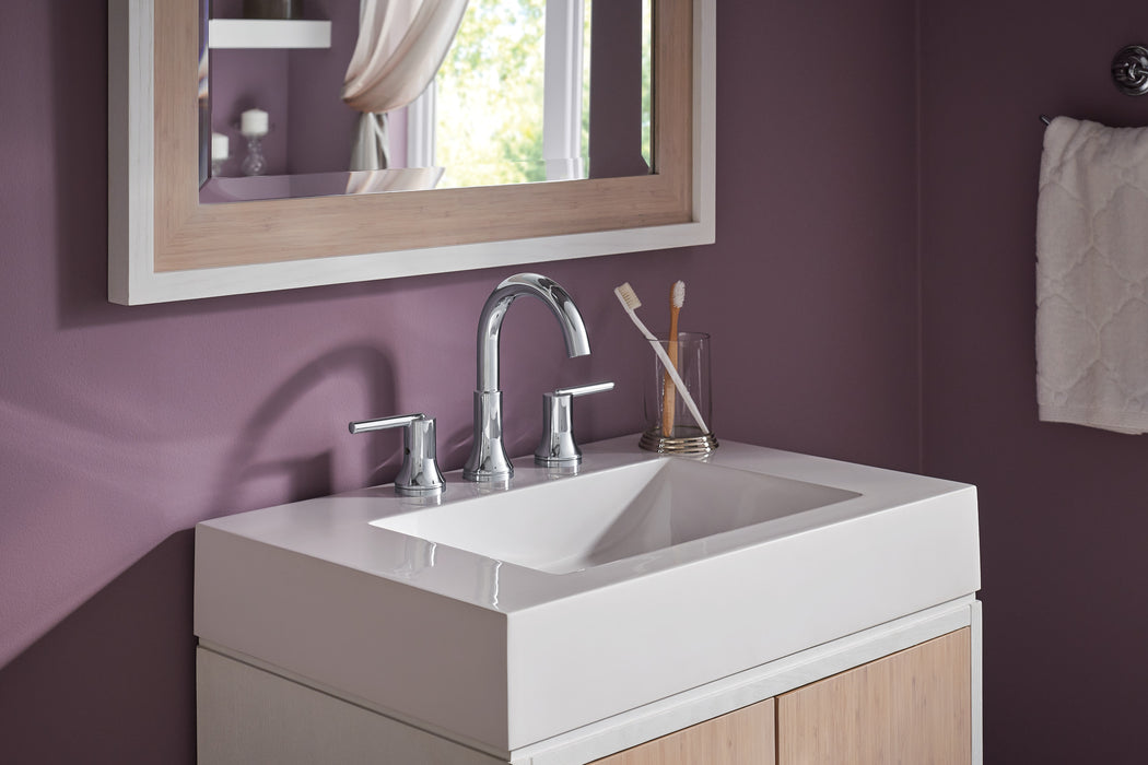 Delta Trinsic:3559 Two Handle Widespread Bathroom Faucet