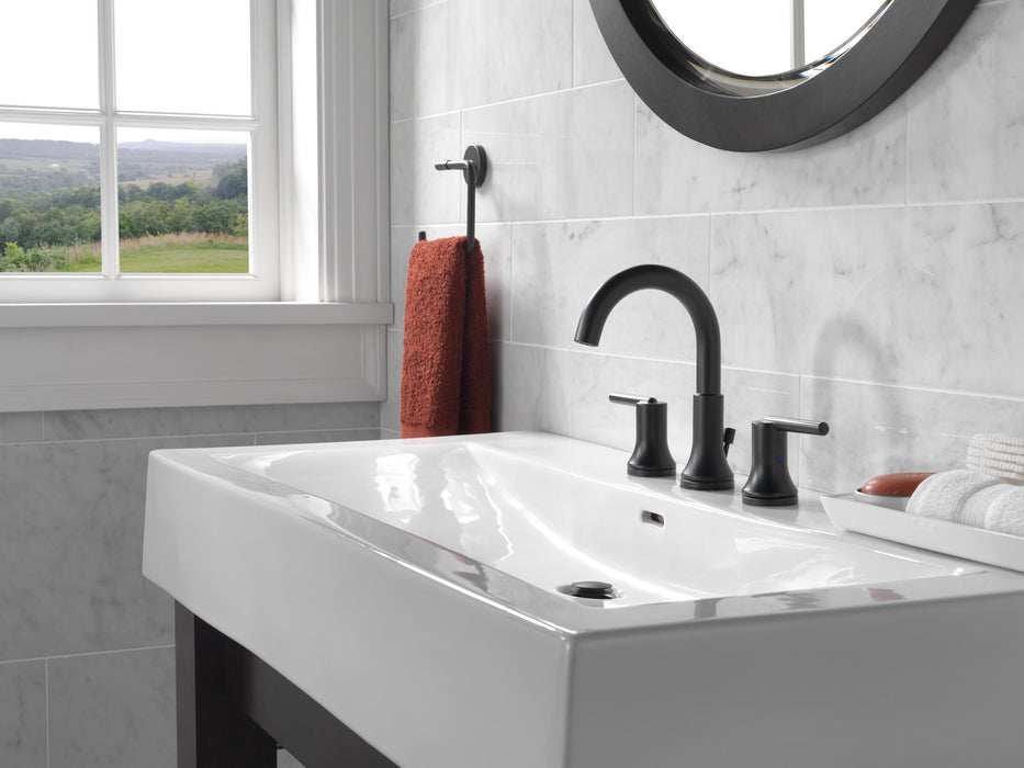 Delta Trinsic 3559 Two Handle Widespread Bathroom Faucet