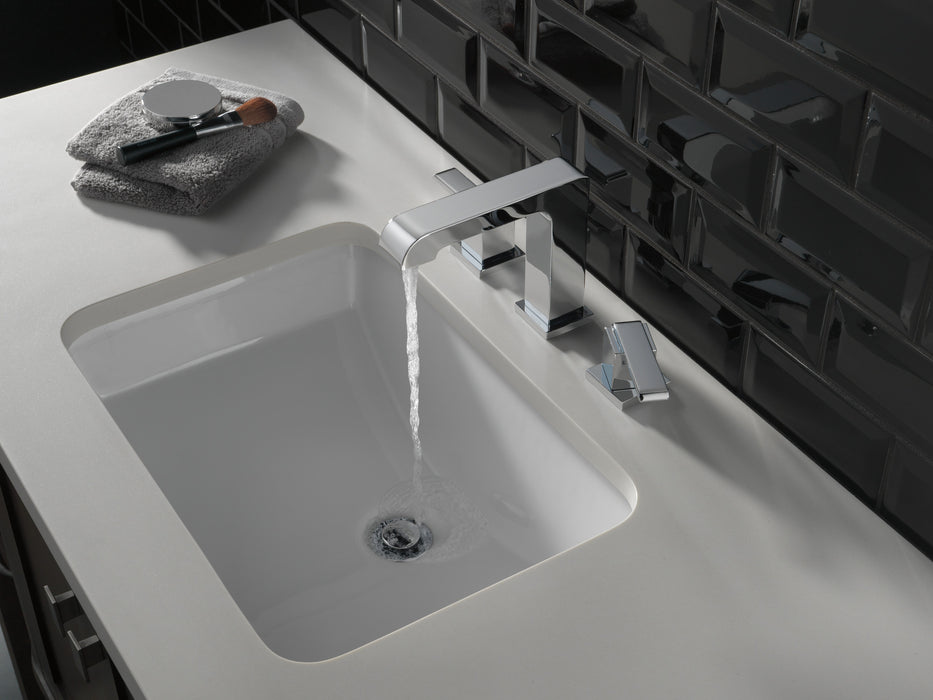 Delta Ara:3567 Two Handle Widespread Bathroom Faucet