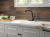 Delta Linden:4153 Single Handle Pull-Out Kitchen Faucet