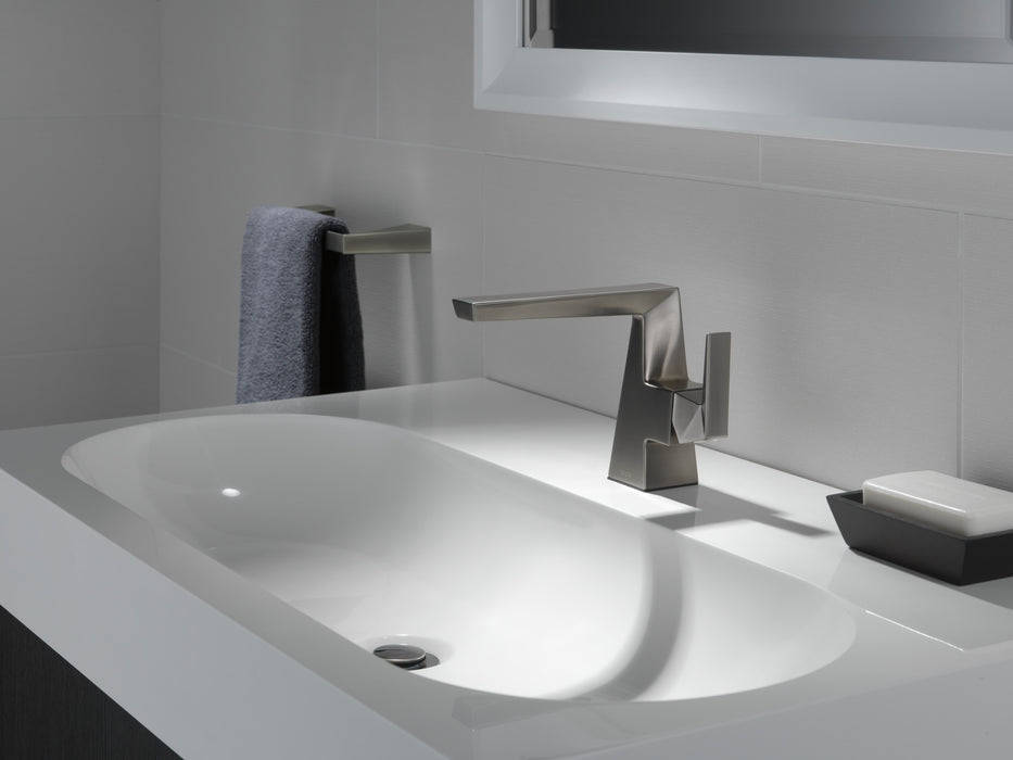 Delta Trillian 543 Single Handle Bathroom Faucet