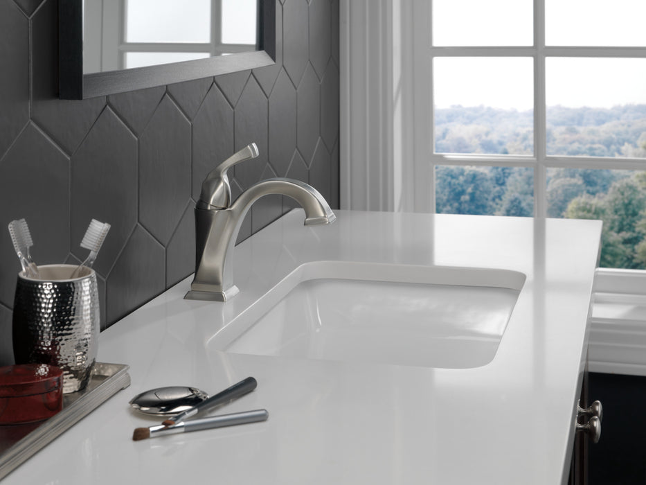 Delta Dryden:551 Single Handle Bathroom Faucet