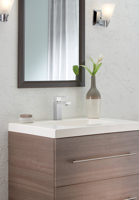 Delta Modern:567LF Single Handle Project Pack Faucet- Low Flow
