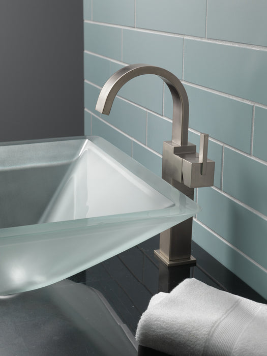 Delta Vero:753LF Single Handle Vessel Bathroom Faucet