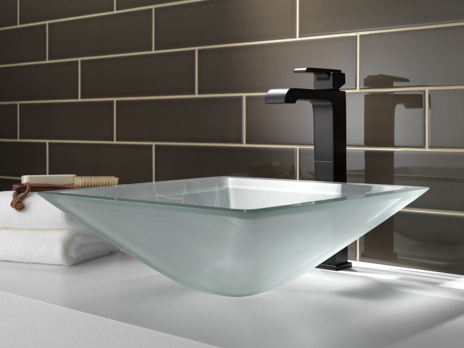 Delta Ara:767LF Single Handle Vessel Bathroom Faucet