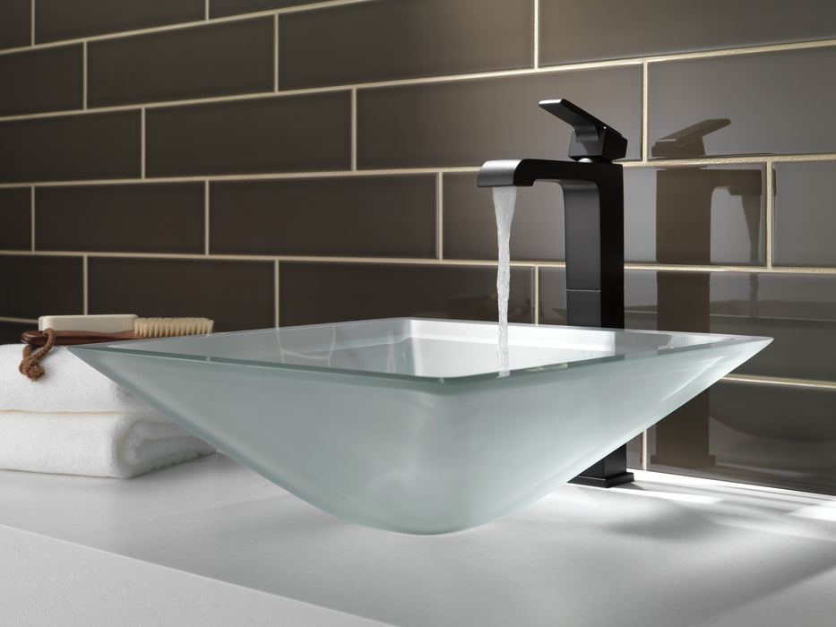 Delta Ara:767LF Single Handle Vessel Bathroom Faucet