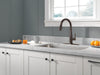 Delta Essa: Single Handle Pull-Down Kitchen Faucet