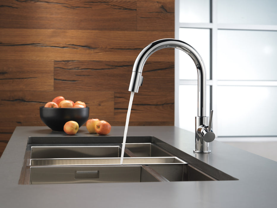 Delta Trinsic:9159 Single Handle Pull-Down Kitchen Faucet