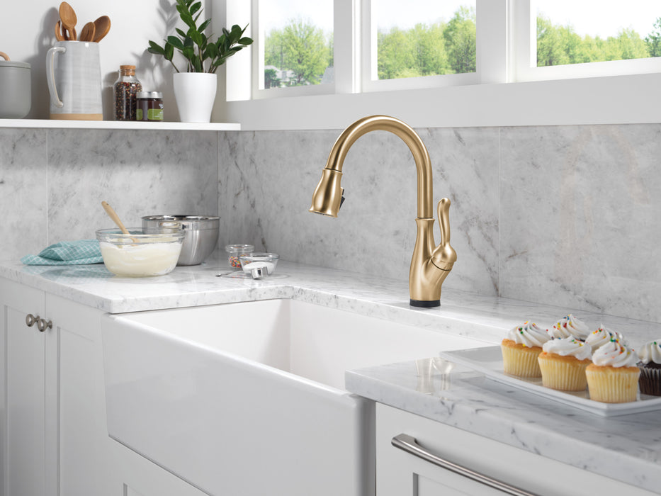 Delta Leland: VoiceIQ Kitchen Faucet with Touch2O with Touchless Technology