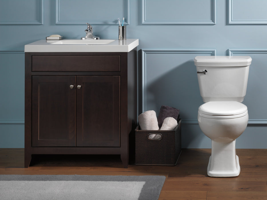 Delta Foundations:B510LF Single Handle Centerset Bathroom Faucet