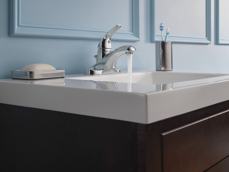 Delta Foundations:B510LF Single Handle Centerset Bathroom Faucet