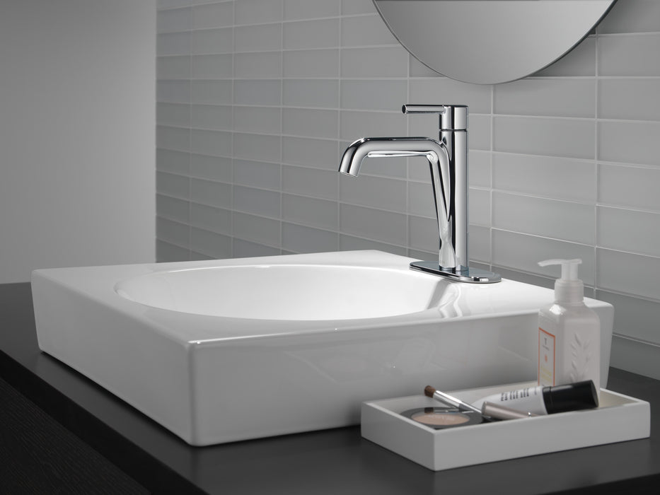 Delta Nicoli: Single Handle Bathroom Faucet
