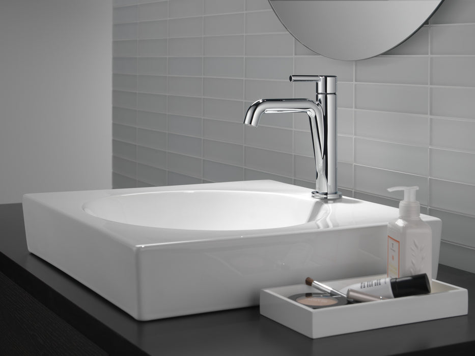 Delta Nicoli: Single Handle Bathroom Faucet