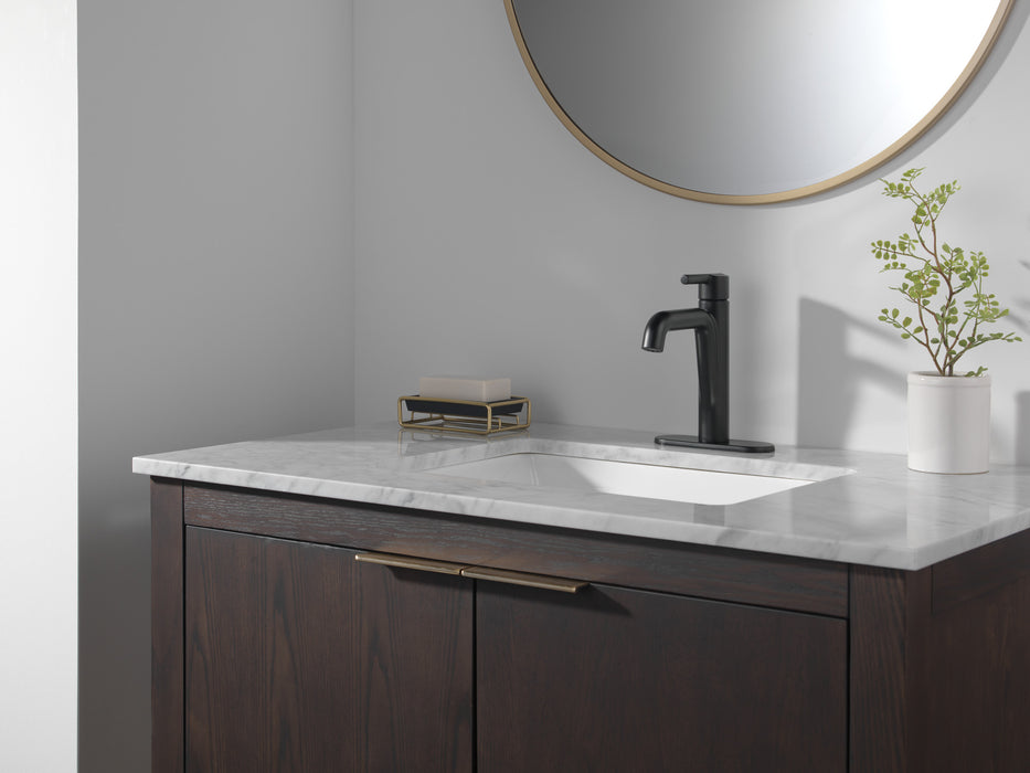 Delta Nicoli: Single Handle Bathroom Faucet
