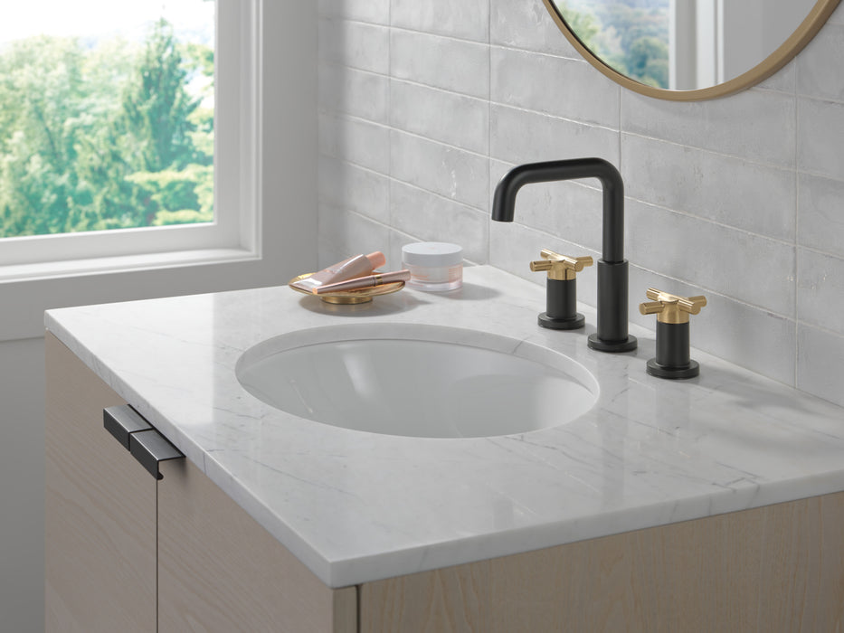 Delta Nicoli: Two Handle Widespread Bathroom Faucet
