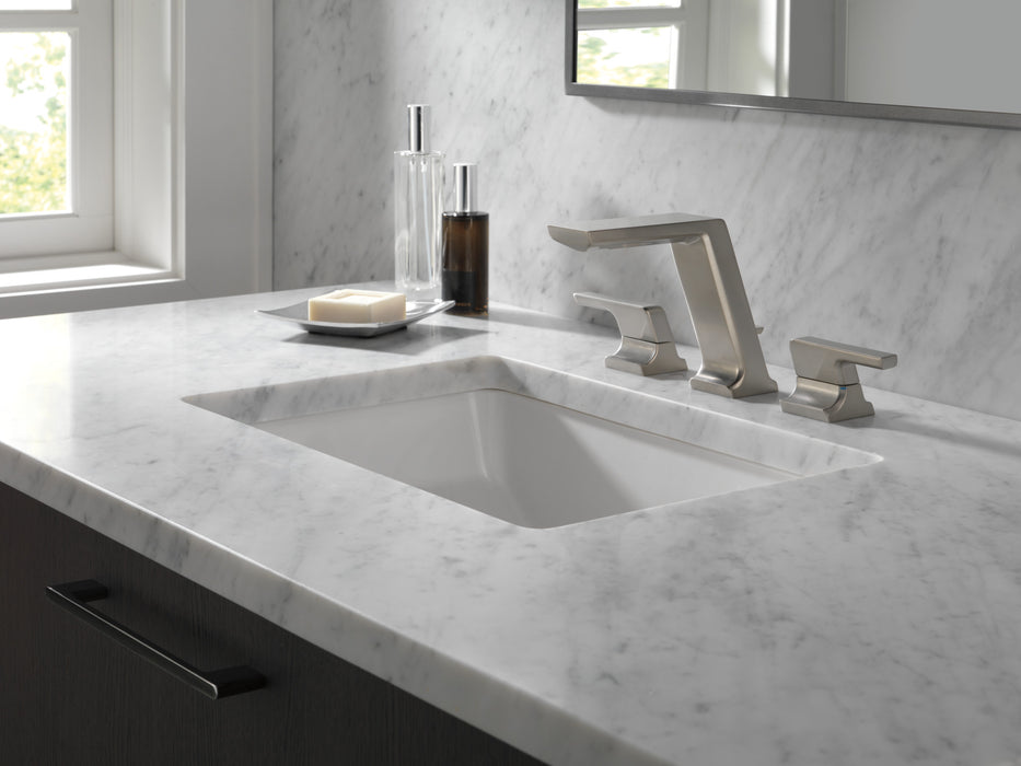 Delta Pivotal 3599LF Two Handle Widespread Bathroom Faucet