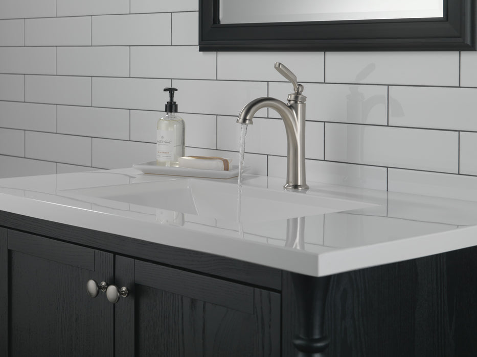 Delta Woodhurst 532 Single Handle Bathroom Faucet