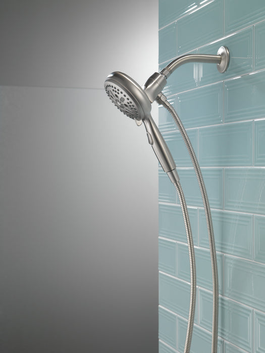 Delta Universal Showering Components: 7-Setting SureDock Magnetic Hand Shower
