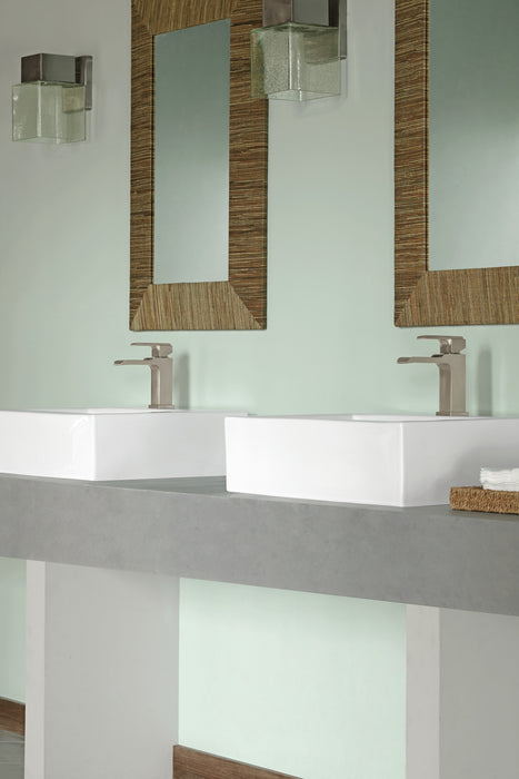 Delta Ara 568LF Single Handle Channel Bathroom Faucet