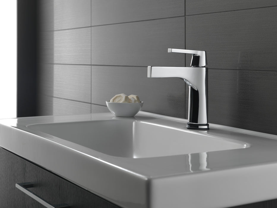 Delta Zura 574T Touch2O Bathroom Faucet with Touchless Technology