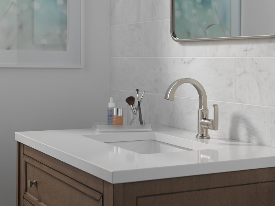 Delta Tetra 588SH Single Handle Bathroom Faucet