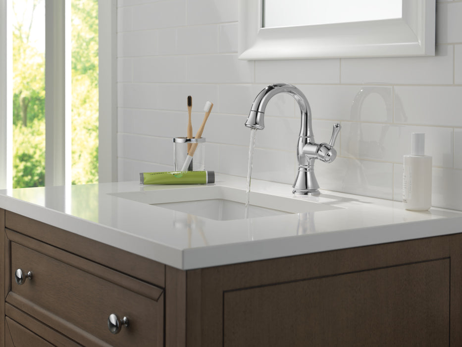 Delta Cassidy: Single Handle Pull Down Bathroom Faucet