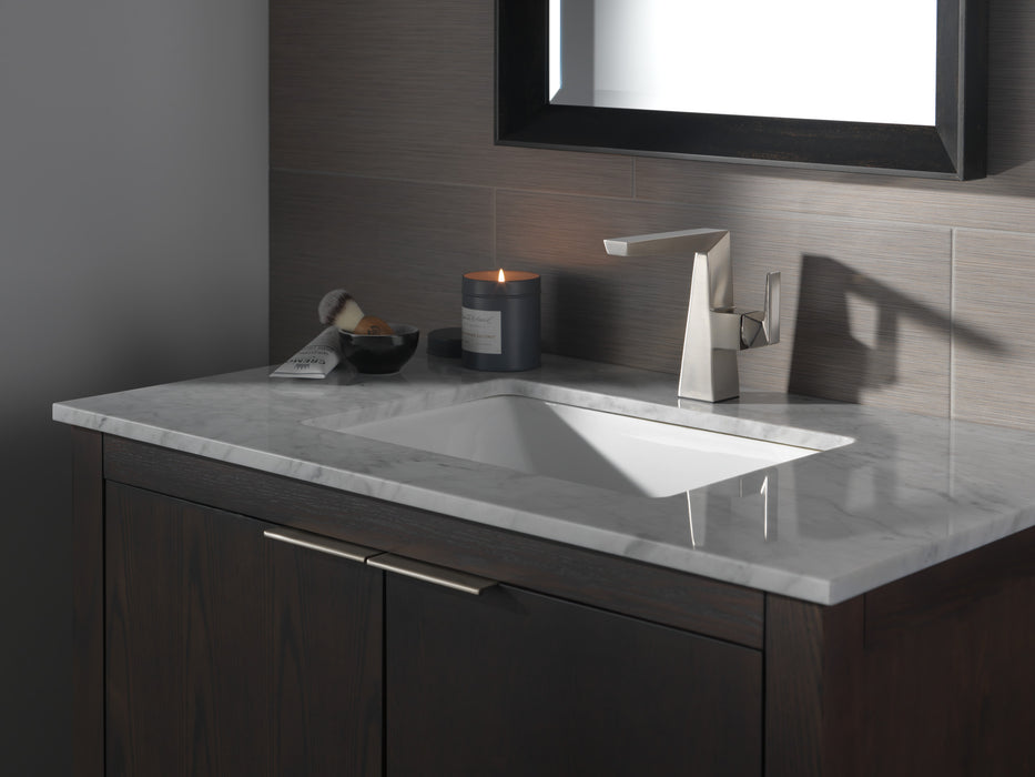 Delta Trillian: Single Handle Mid-Height Bathroom Faucet