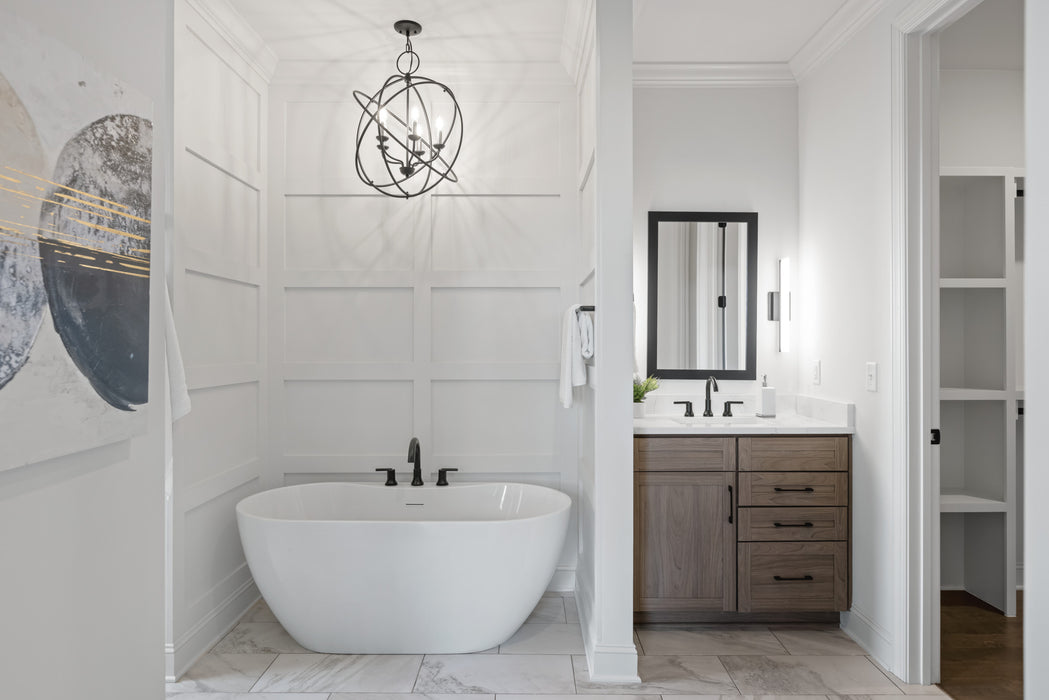 Delta Trinsic: 18" Towel Bar