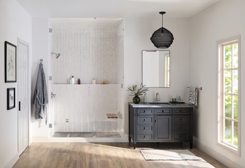 Delta Trinsic: 18" Towel Bar