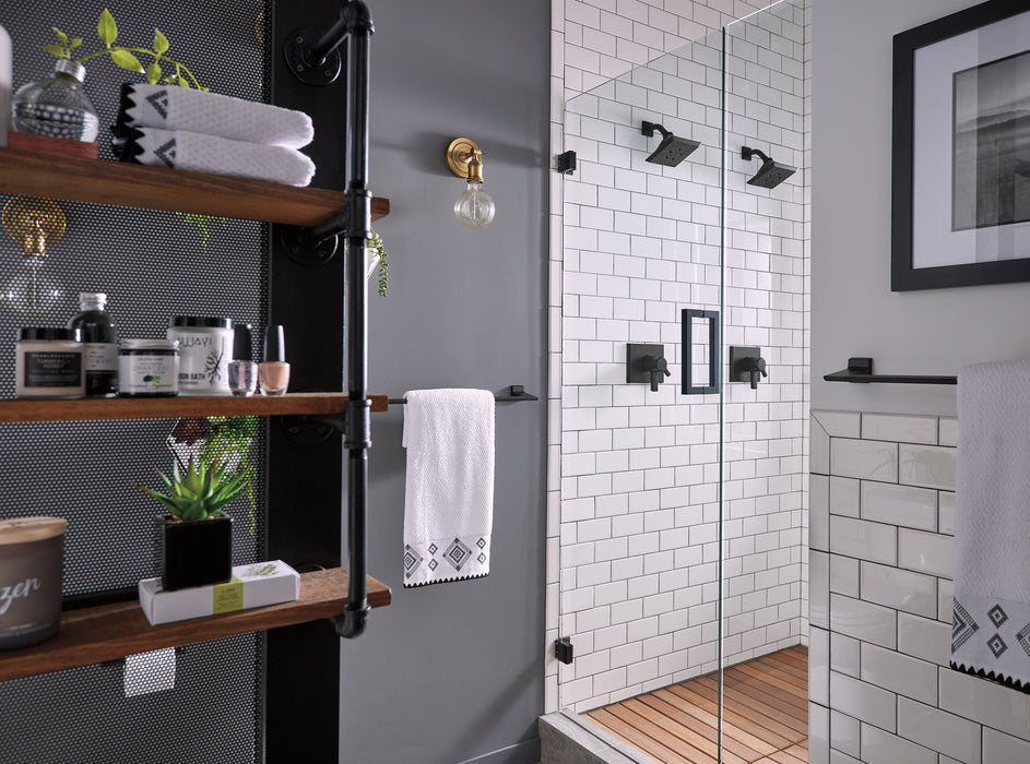 Delta Pivotal: 24" Towel Bar