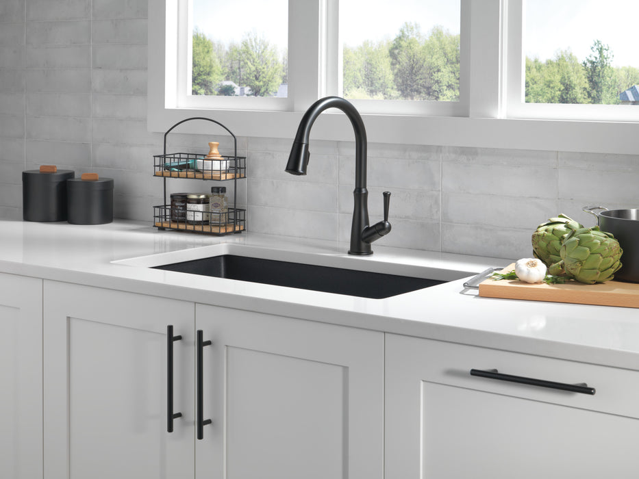 Delta Westville: Single Handle Pull-Down Kitchen Faucet