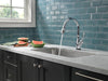 Delta Leland: Single Handle Pull-Down Kitchen Faucet with Touch<sub>2</sub>O and ShieldSpray Technologies