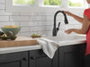 Delta Leland: Single Handle Pull-Down Kitchen Faucet with Touch<sub>2</sub>O and ShieldSpray Technologies