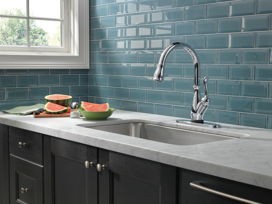 Delta Leland: VoiceIQ Single Handle Pull-Down Faucet with Touch2O Technology