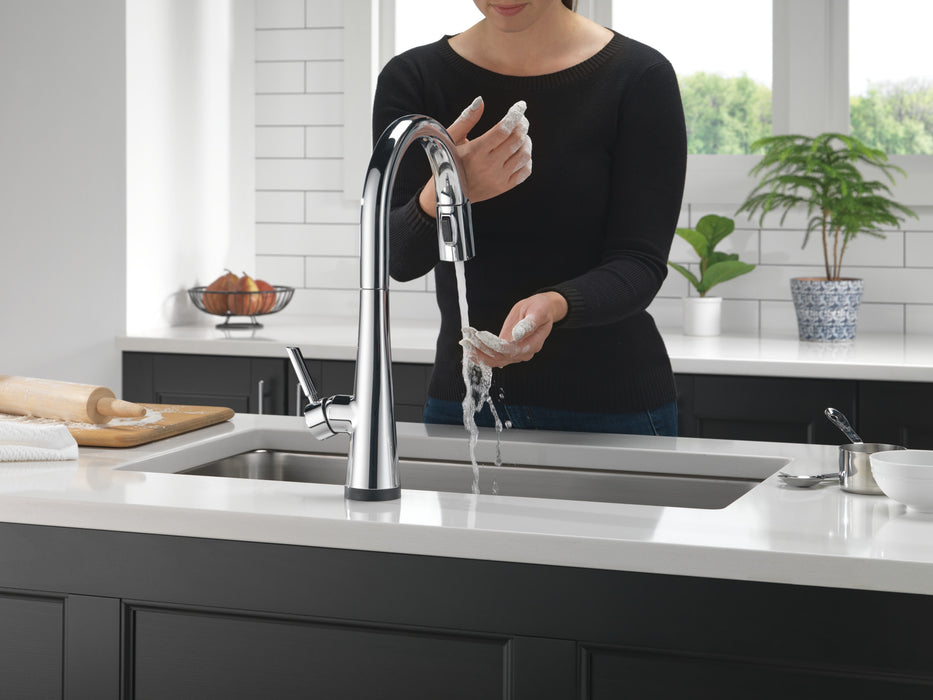 Delta Monrovia: Single Handle Pull-Down Kitchen Faucet With Touch2O Technology