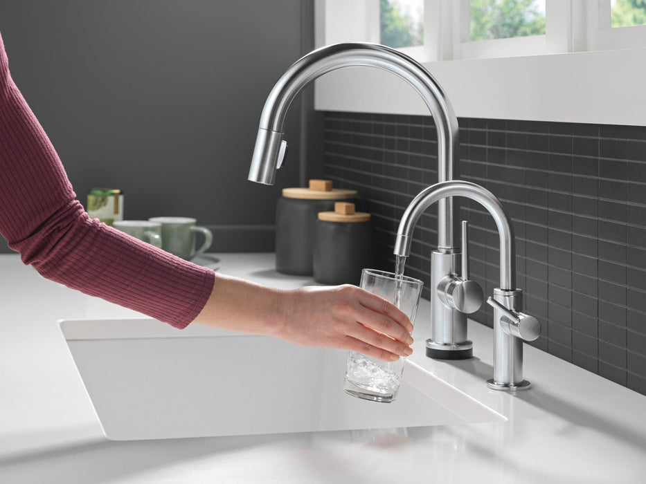 Delta 1930 Contemporary Round Beverage Faucet, arctic stainless - view 4