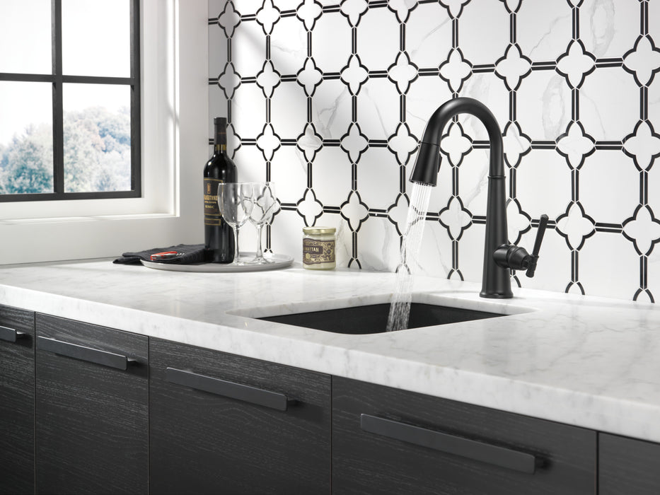 Delta Emmeline: Single Handle Pull Down Bar/Prep Faucet