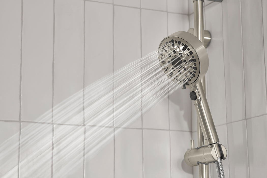 Peerless Precept P62447 Slide bar with hand shower