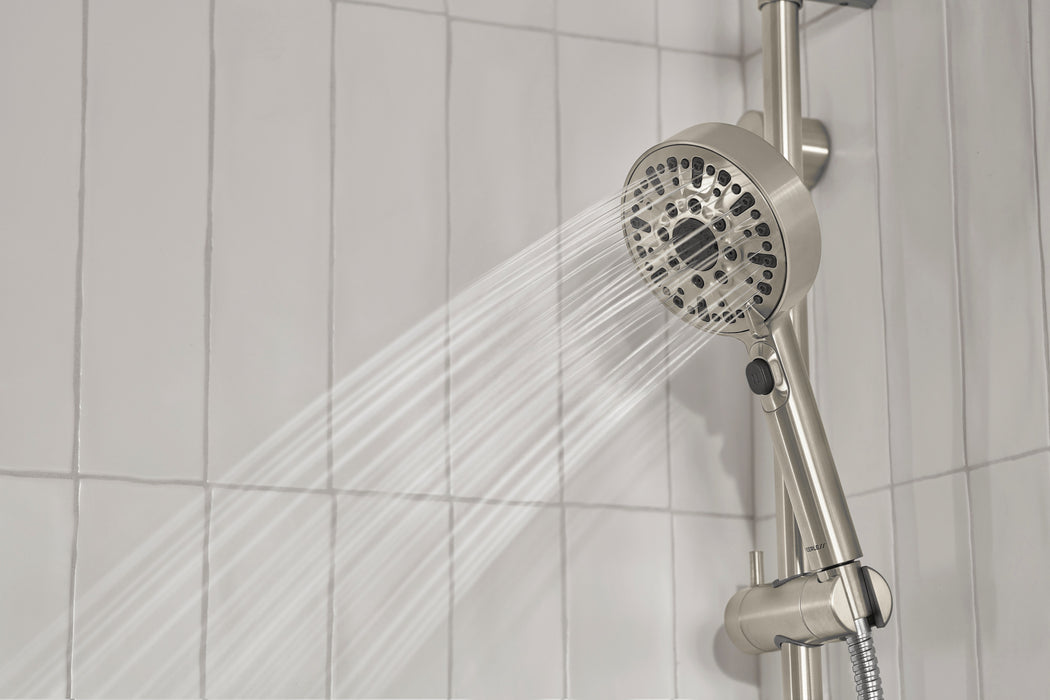 Peerless Precept P62447 Slide bar with hand shower