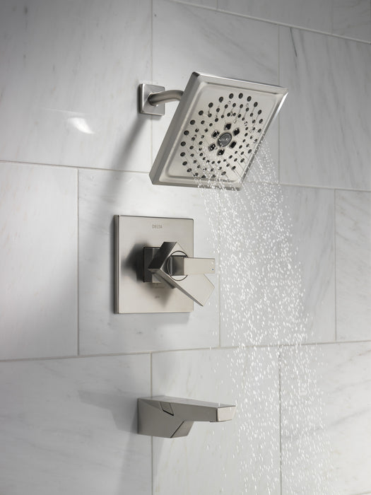 Delta Trillian: 17 Series H2Okinetic Tub Shower Trim