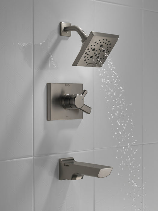 Delta Pivotal: Monitor 17 Series H2OKinetic Tub and Shower Trim