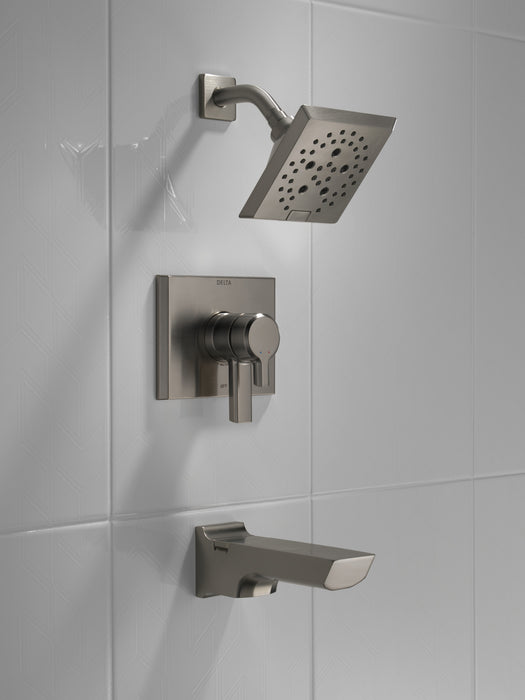 Delta Pivotal: Monitor 17 Series H2OKinetic Tub and Shower Trim