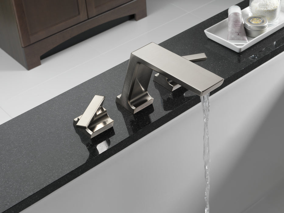Delta Pivotal: Roman Tub Trim