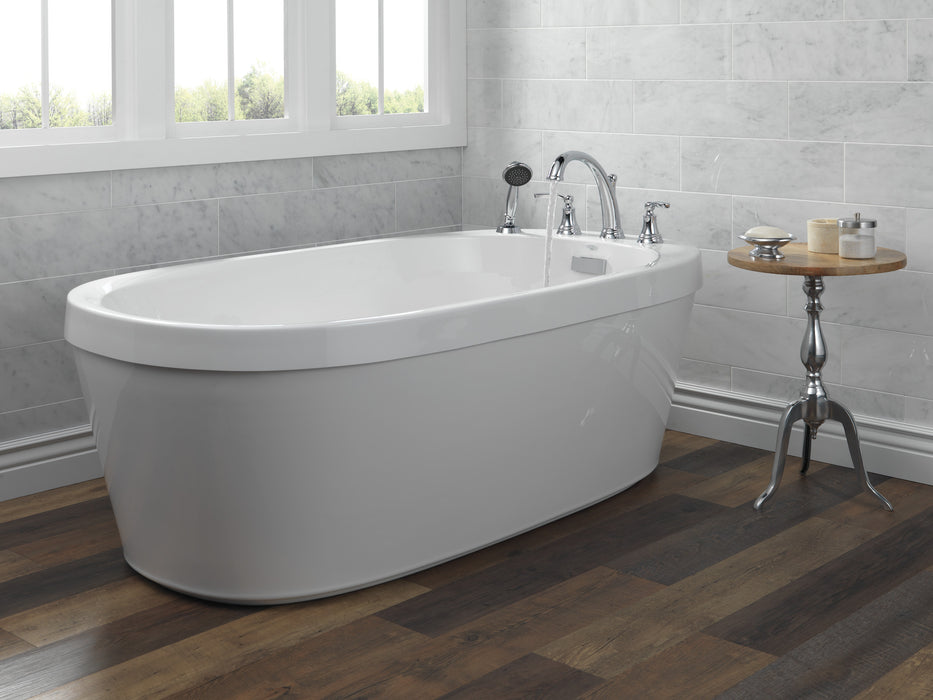 Delta Woodhurst: Roman Tub with Handshower Trim