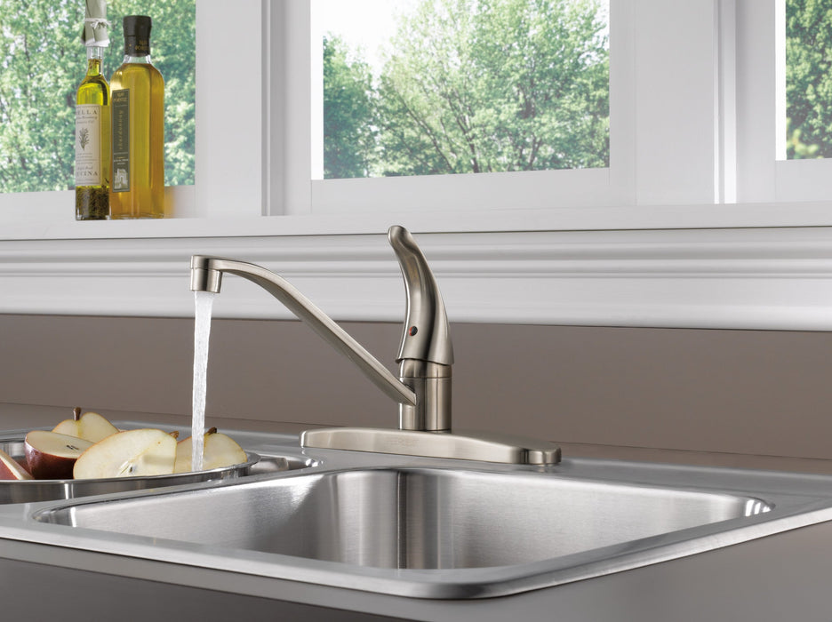 Peerless Core P110LF Single Handle Kitchen Faucet, stainless steel - view 3