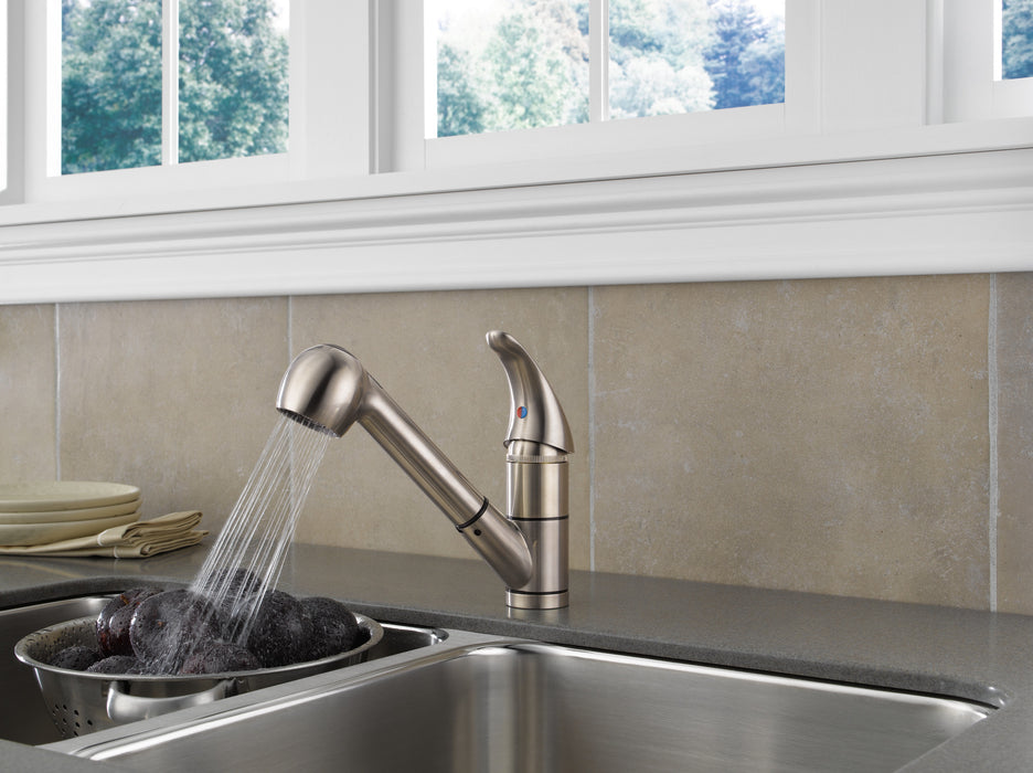 Delta Peerless Core:P18550LF Kitchen Pull-Out Faucet