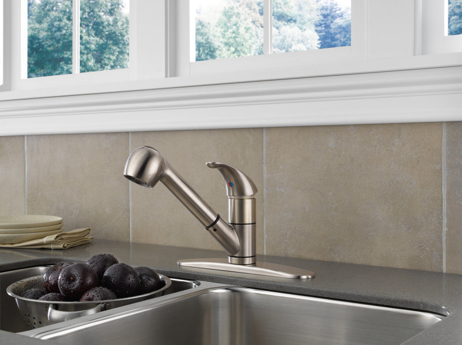 Delta Peerless Core:P18550LF Kitchen Pull-Out Faucet